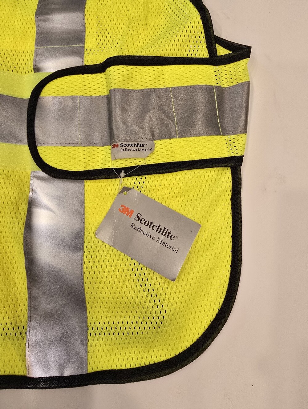 3M Safety Reflective Vest - Picture 2 of 4